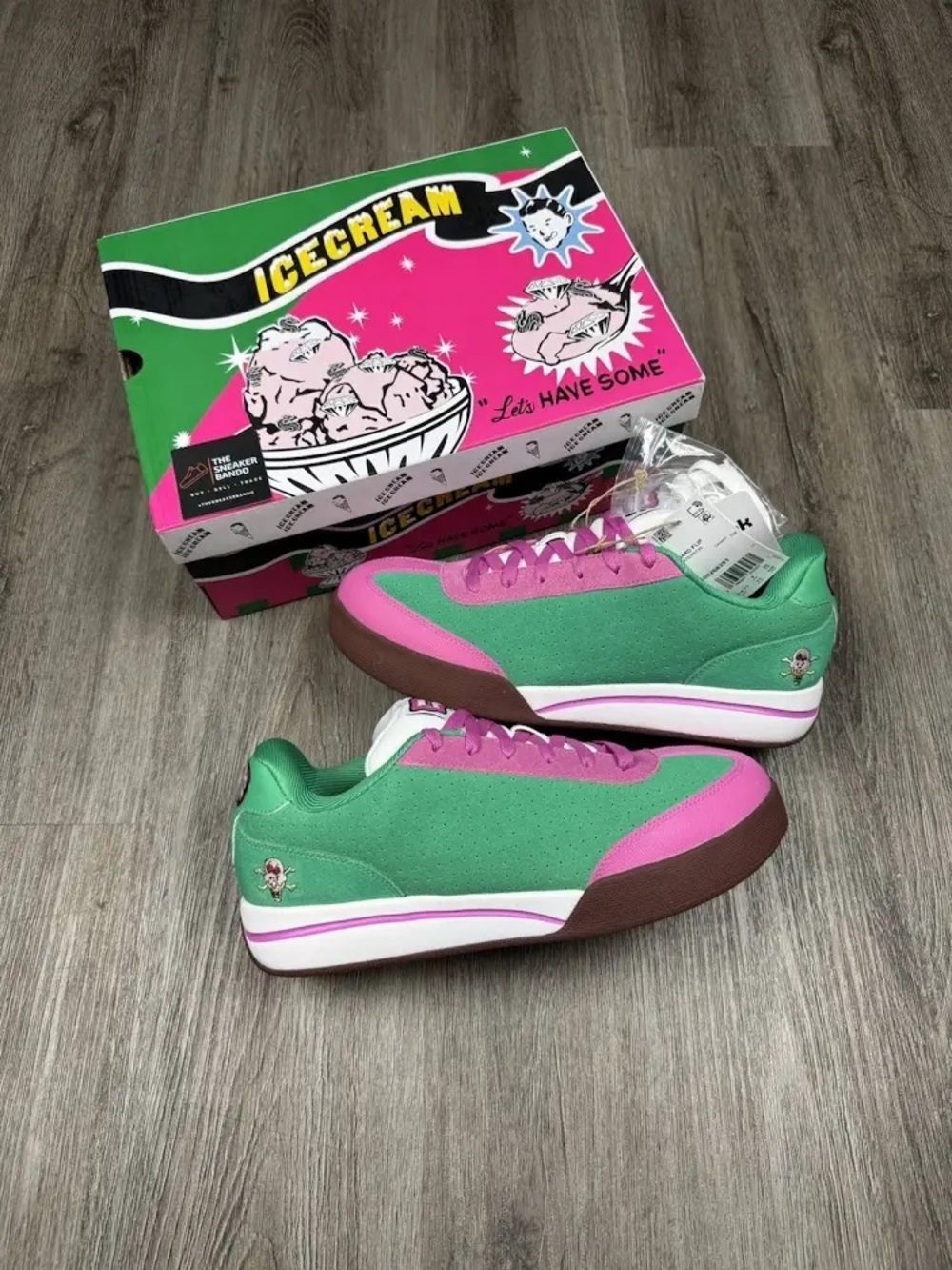 Icecream bbc Pharrell Williams Reebok Green, Pink & Brown Low-Top Sneakers